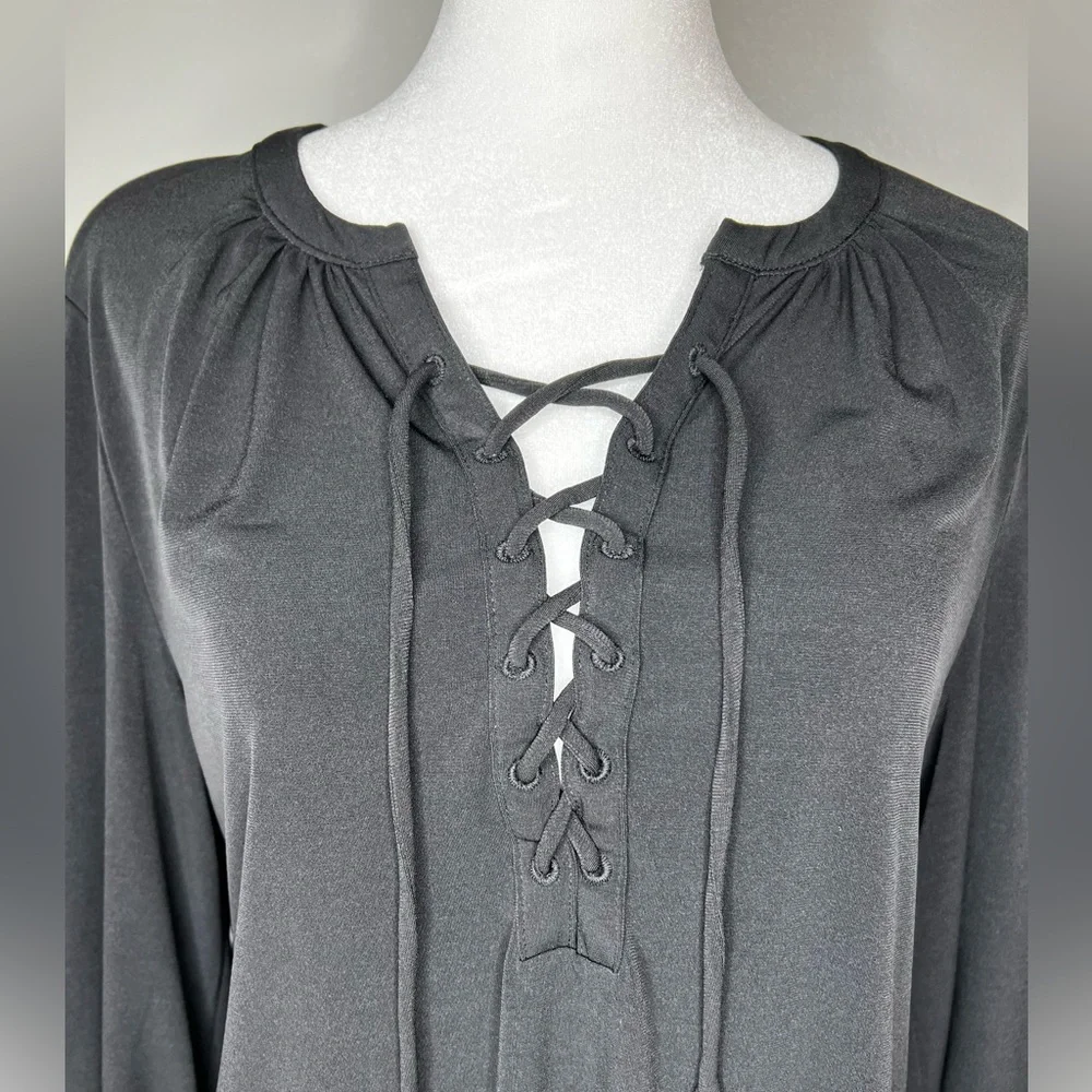 7th Avenue Design Studio New York  & Company Blouse Size Small - Picture 9 of 16